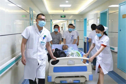 医院服务质量如何保障，基本要素很重要！(图1)