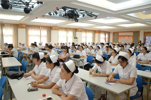 浅谈护士长在医护关系协调中的作用(图2) 浅谈护士长在医护关系协调中的作用(图2)